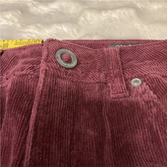 Volcom Corduroy Pants Cabernet Straight Big Youth Size 28 NWT - Picture 8 of 13